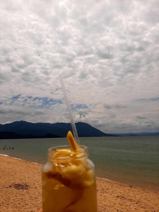 Pe Na Areia, Casa Na Praia De Frente Para O Mar Florianópolis Εξωτερικό φωτογραφία